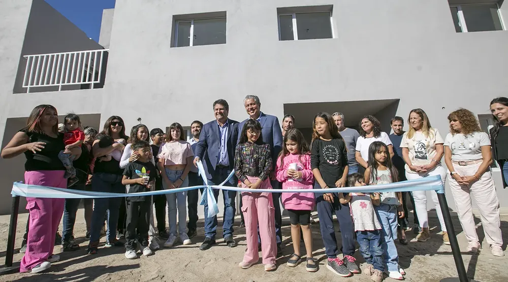 Entrega-de-Viviendas_9756