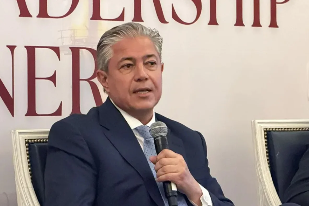 rolando figueroa 7
