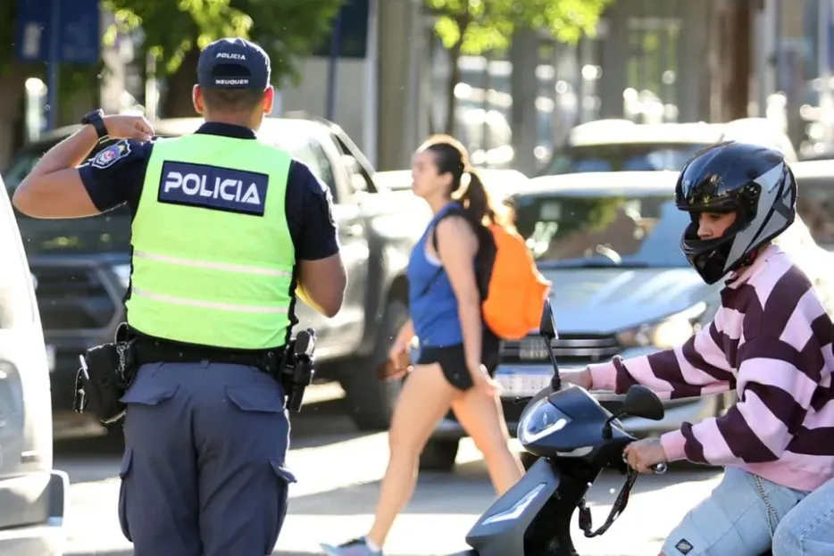 policia de neuquen