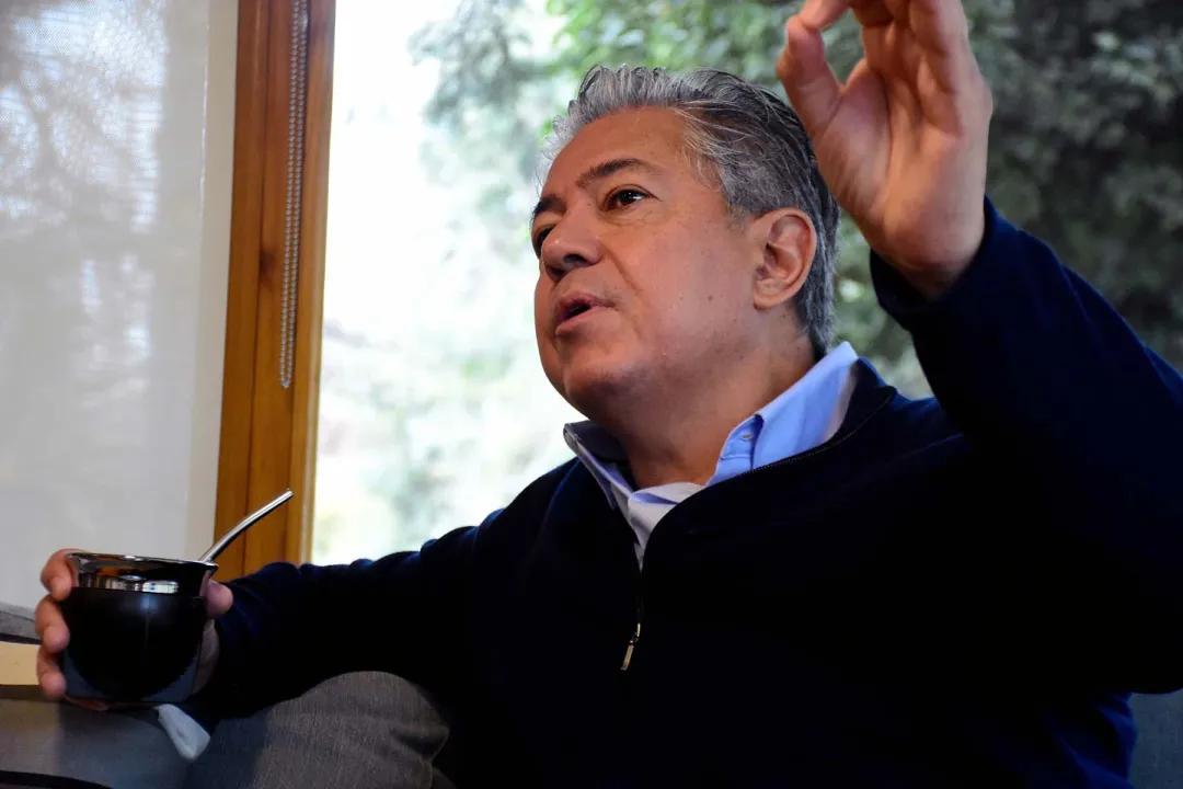 neuquen-rolando-figueroa-gobernador-entrevista-foto-mati-subat-MES_7193.jpg