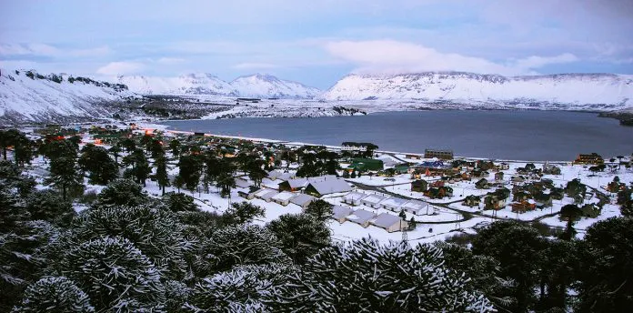 web-Caviahue_Invierno_Nieve1-696x344