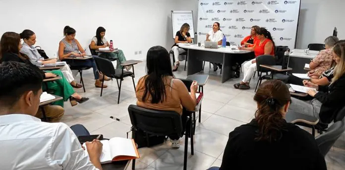 web-Mesa-interpoderes-para-abordar-problematicas-de-Colonia-Nueva-Esperanza-15-696x344