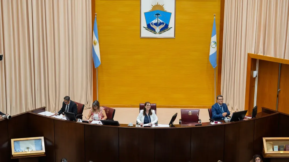 20247WhatsApp Image 2025-12-18 at 15.23.38