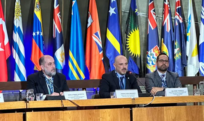 CAF-Chile-01-706x420