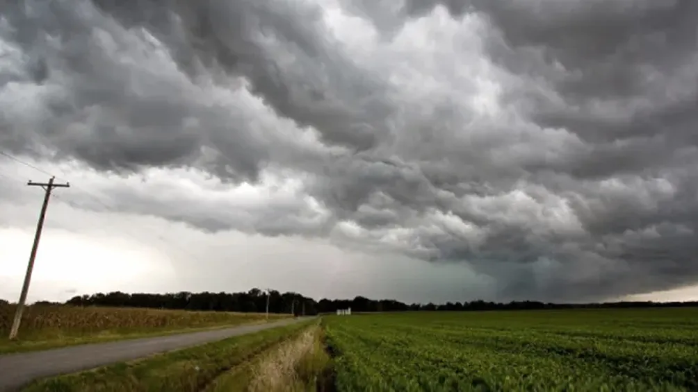 tormenta cielo nublado