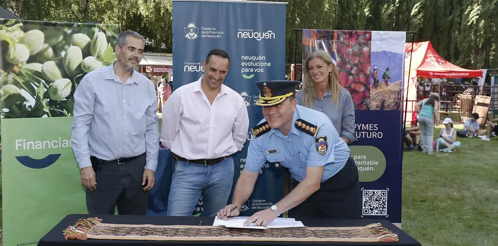 Web...Expo-Junin_R1A8025