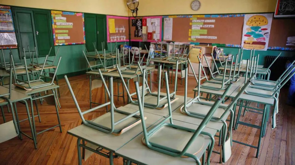 aula-vacia-1024x576-1