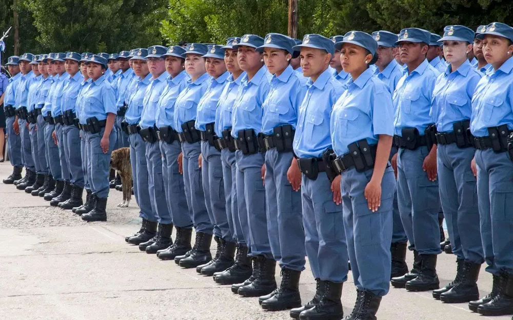 Llamado-abierto-para-ingresar-a-la-Policia-de-Neuquen-1