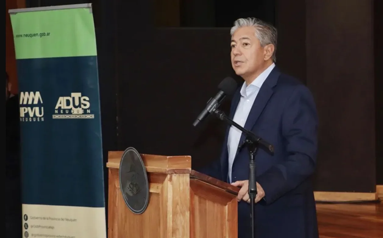 rolando figueroa 8