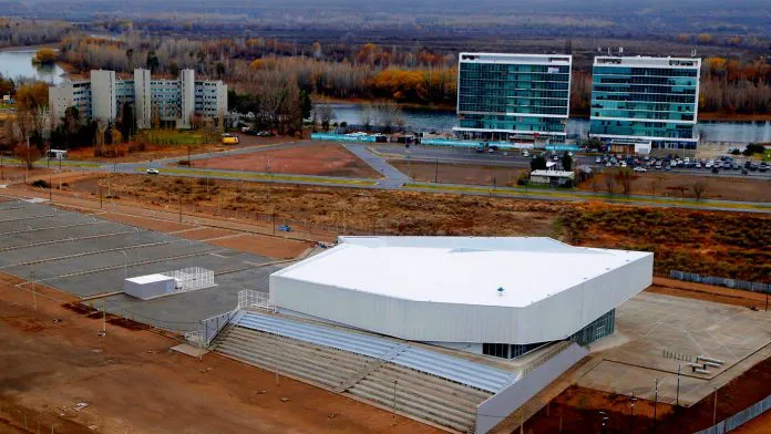 WEB-centro-de-convenciones-696x392