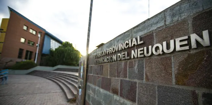 CPEConsejo-de-Educacion-nqn-23-696x344