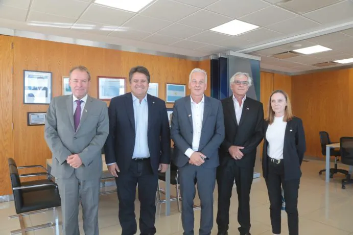 Gaido-con-alemanes-691x460