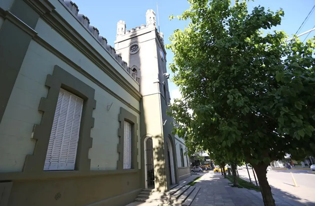 casa de gobierno neuquen 4