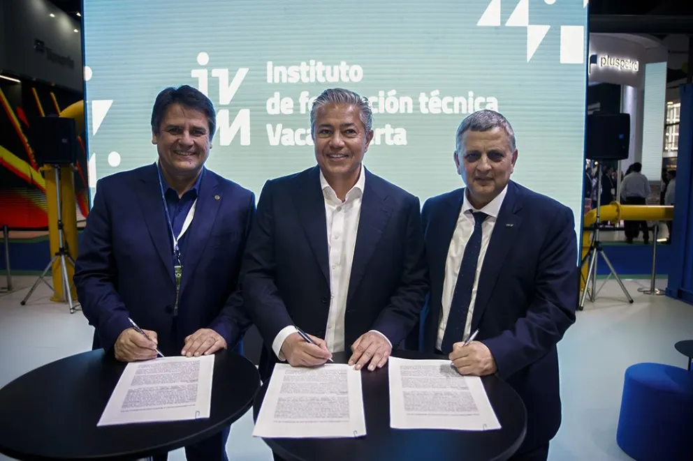 md - 2025-09-08T212421.693