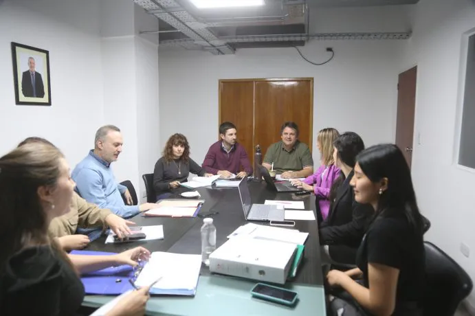 reunion-presupuesto-691x460