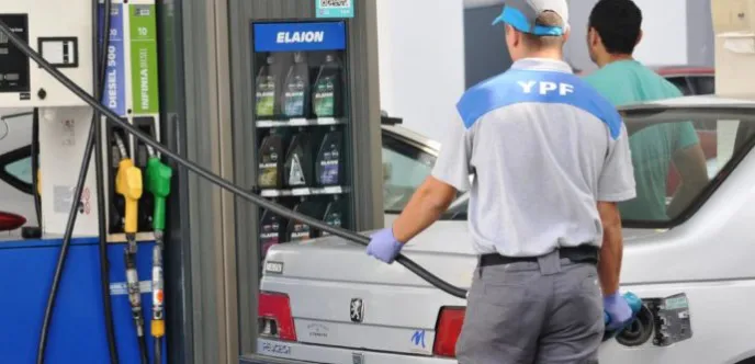 combustible estacion de servicio 1